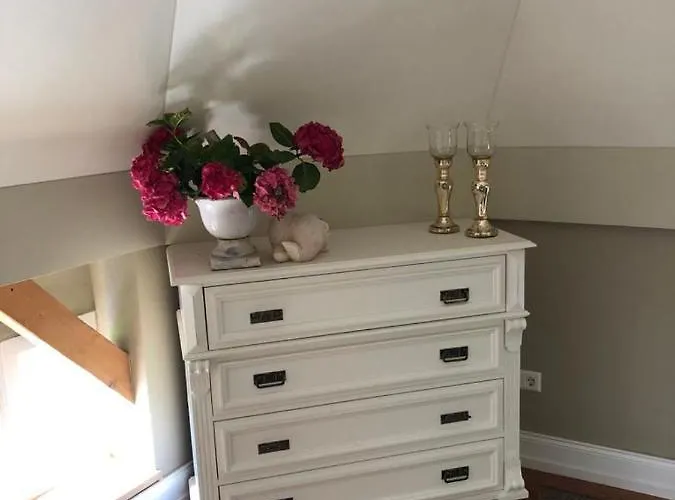 Falkennest * Dhronecken