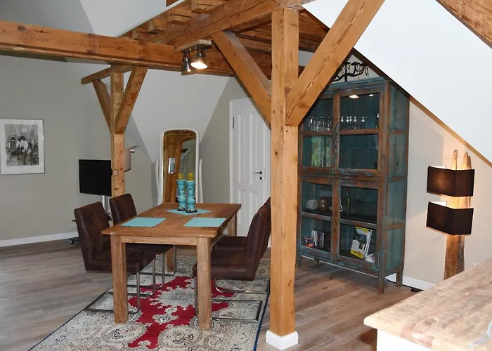 Falkennest * Dhronecken